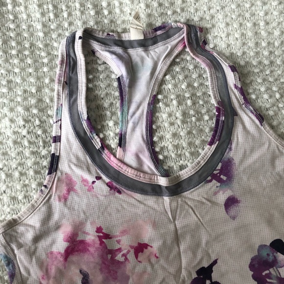 SOLD Lululemon Watercolour Flower Racerback Dress - Picture 5 of 7